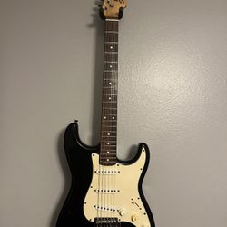 Squier Stratocaster SE Electric Guitar