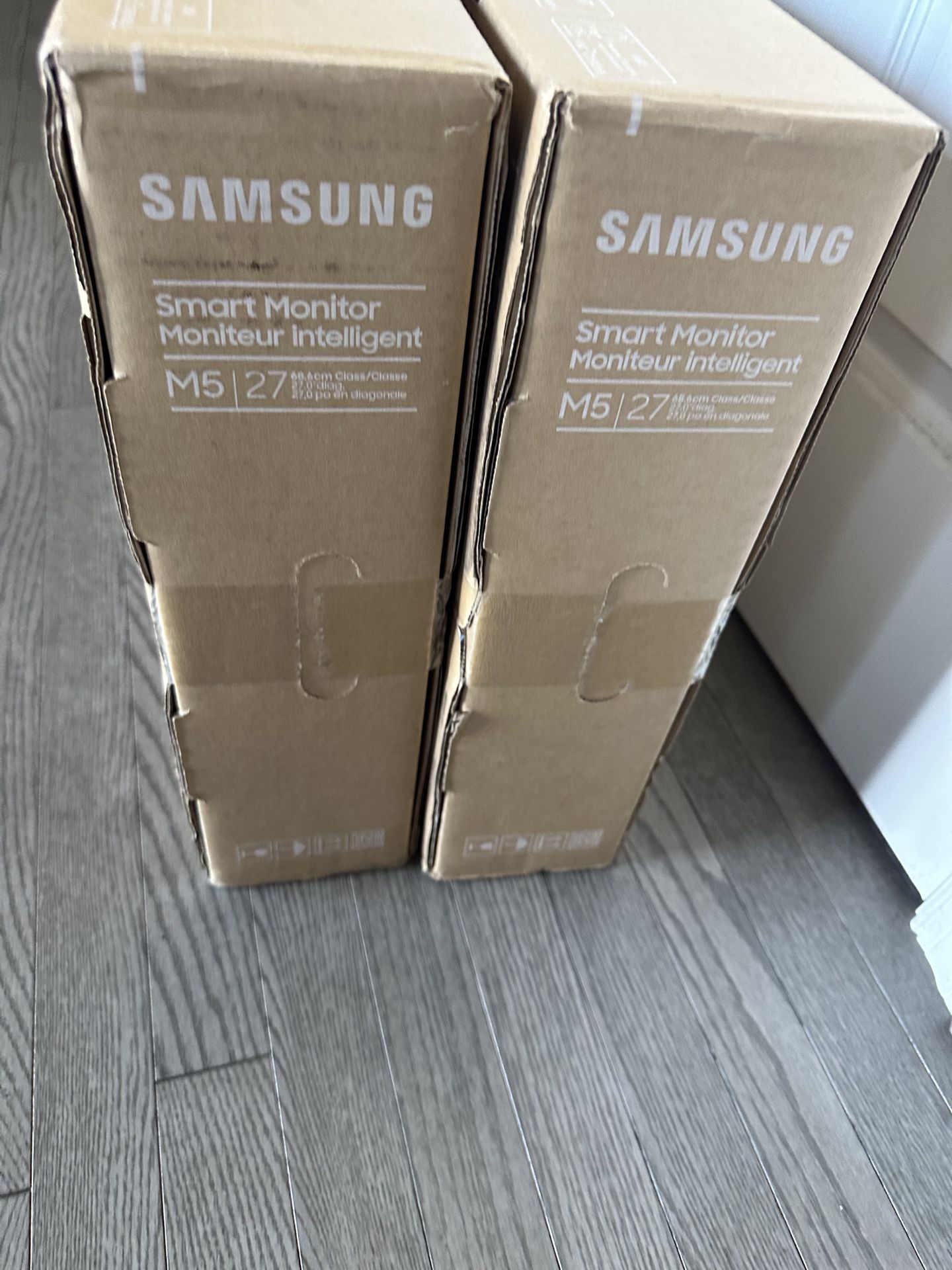 Brand new Samsung 27 inch smart monitor $180 each