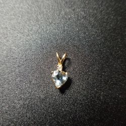 14k Yellow Gold Womens Diamond & Aquamarine Pendant 