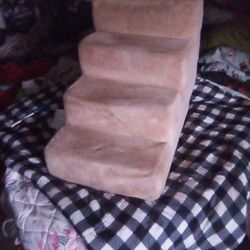 Used 4 step memory foam cloth dog stairs 
