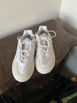 New Women’s Adidas Sneakers, White Color, Size 8.5