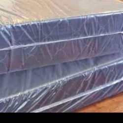 Queen  box springs new can deliver