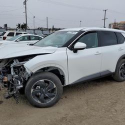 2024 Nissan Rogue 