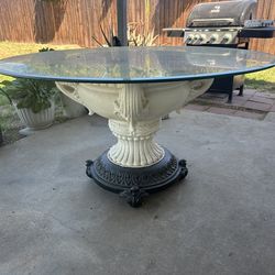 Glass dining table solid