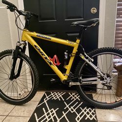 RARE Oryx Gemsbok – Limited Edition Canadian Pro-Series – 7005 Pro-Series Frame – Trail Ready!