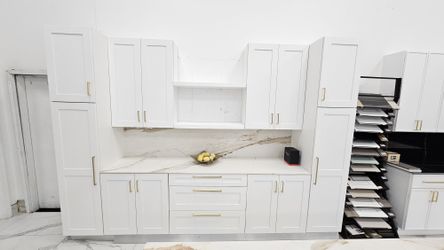 Kitchen Cabinets 