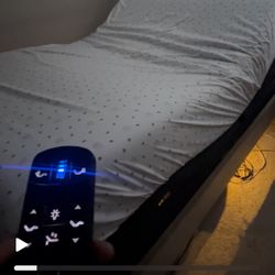 Queen Size Tempur-pedic Adjustable Bed With Massage Light And Charging Port 