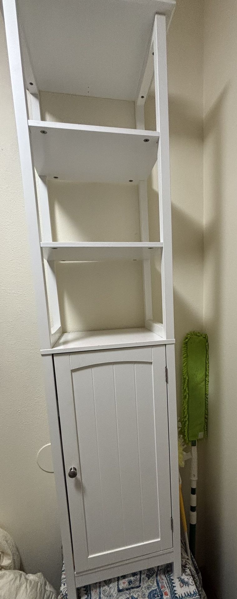 White wooden cabinet