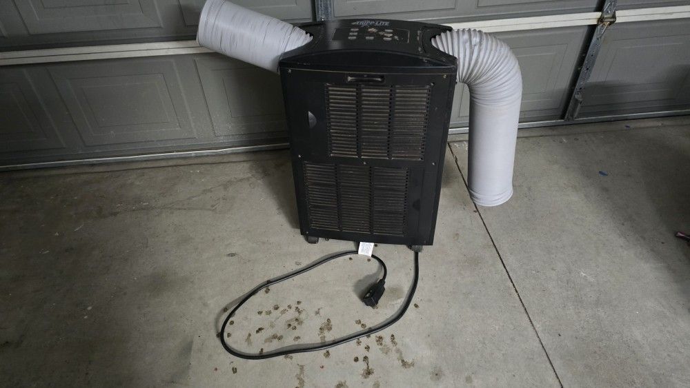 Portable A/C UNIT 12 BTU