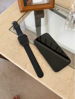 iPhone, 15 & Apple Watch Series 8