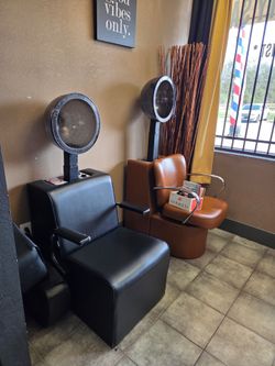 Salon equipment Furniture for sale