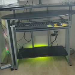 Nice Desk Extendable With Keyboard And Mouse Separate Place