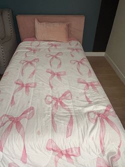 Kids bed for sale