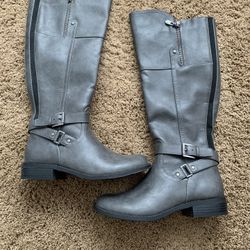 GBYS GUESS Boots- New
