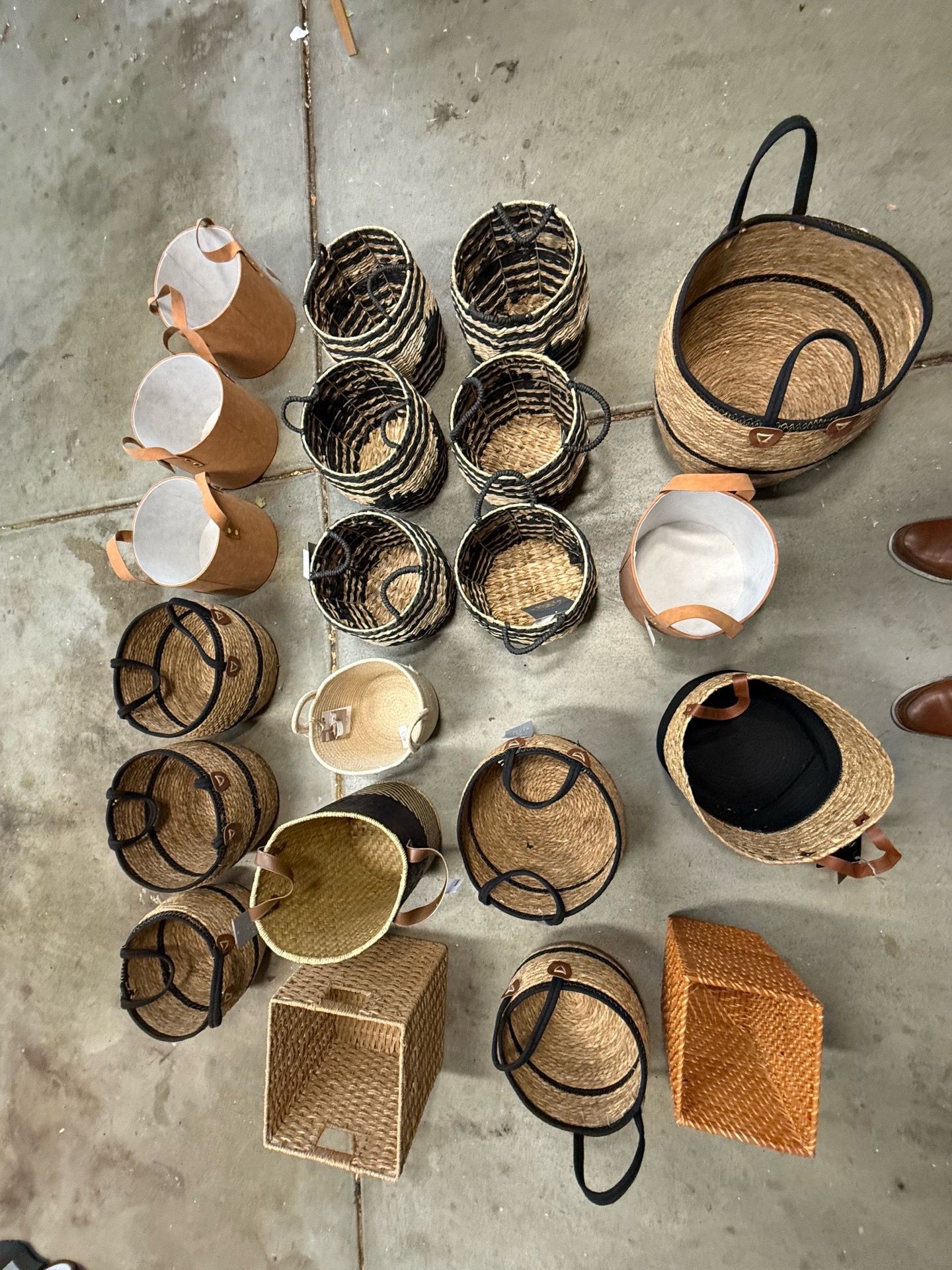 Lot of NEW wicker baskets from Khols