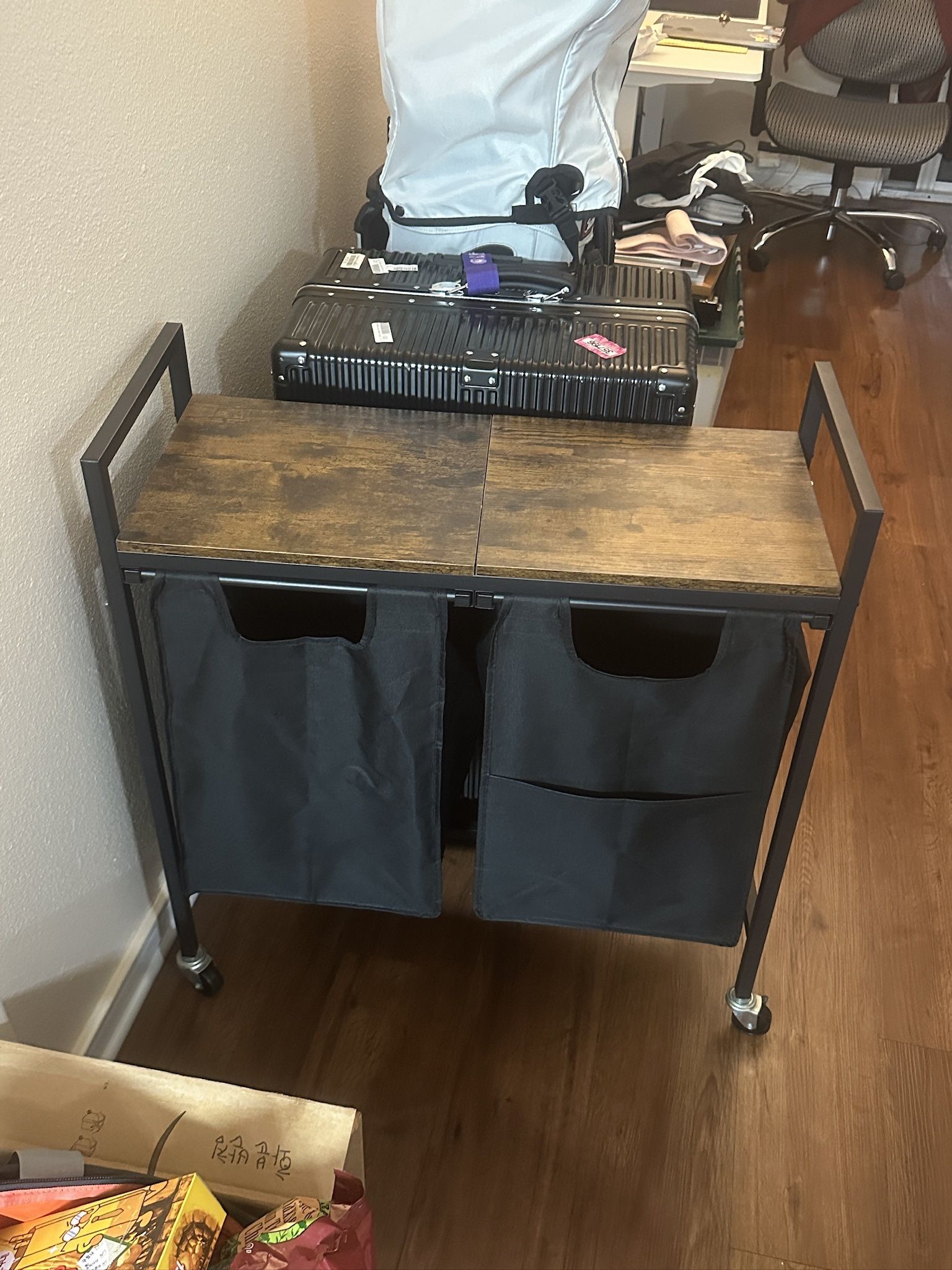 2 compartment laundry basket