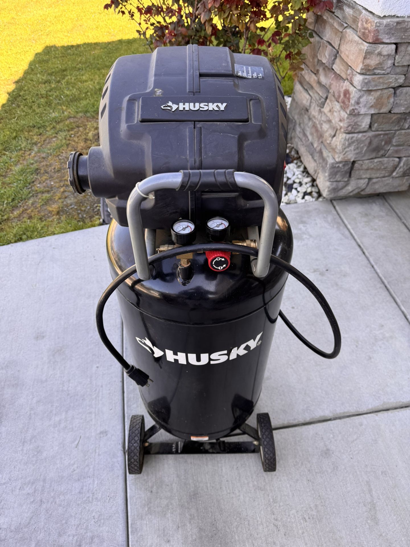 Husky 26 Gallon Compressor