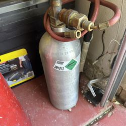 Two CO2 Tanks 