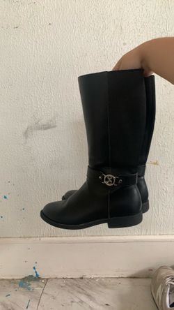 Back sam and Libby boots zise 4/2.5