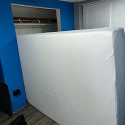 Novilla Full-Size Matress Comfort And Cool Sleep