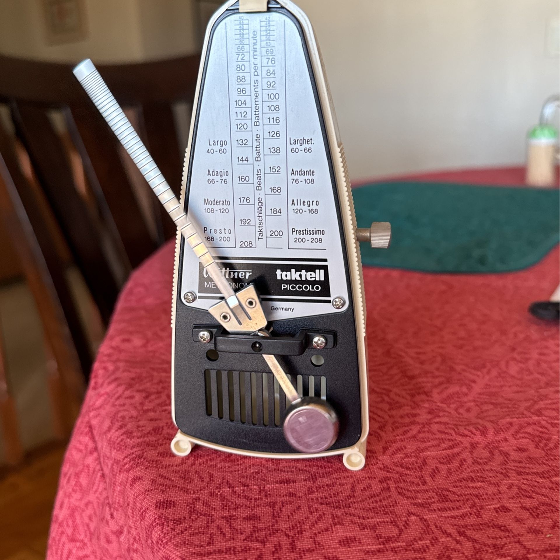 Wittner 836 Taktell Piccolo Metronome, Taktell Piccolo Metronome, Beige