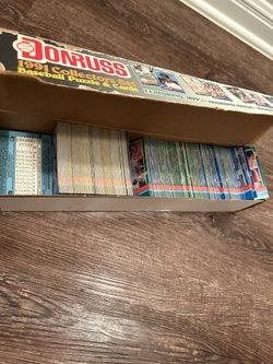 Baseball And Football Cards 