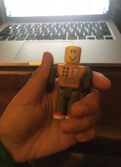 Mr. Robot - Roblox