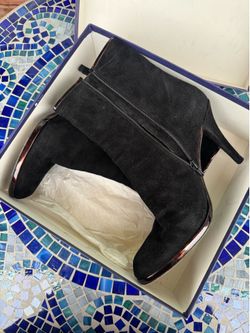 Stewart Weitzman 10M suede booties with brown trim