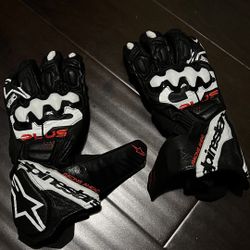 Alpinestars GP Plus R V3  Leather Motorcycle Gloves