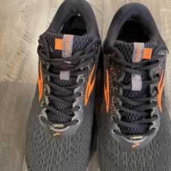 Brooks Ghost 11 Pre Owned Men’s Size 9 Us