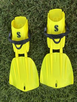 ScubaPro Seawing Nova Diving Fins (Medium)