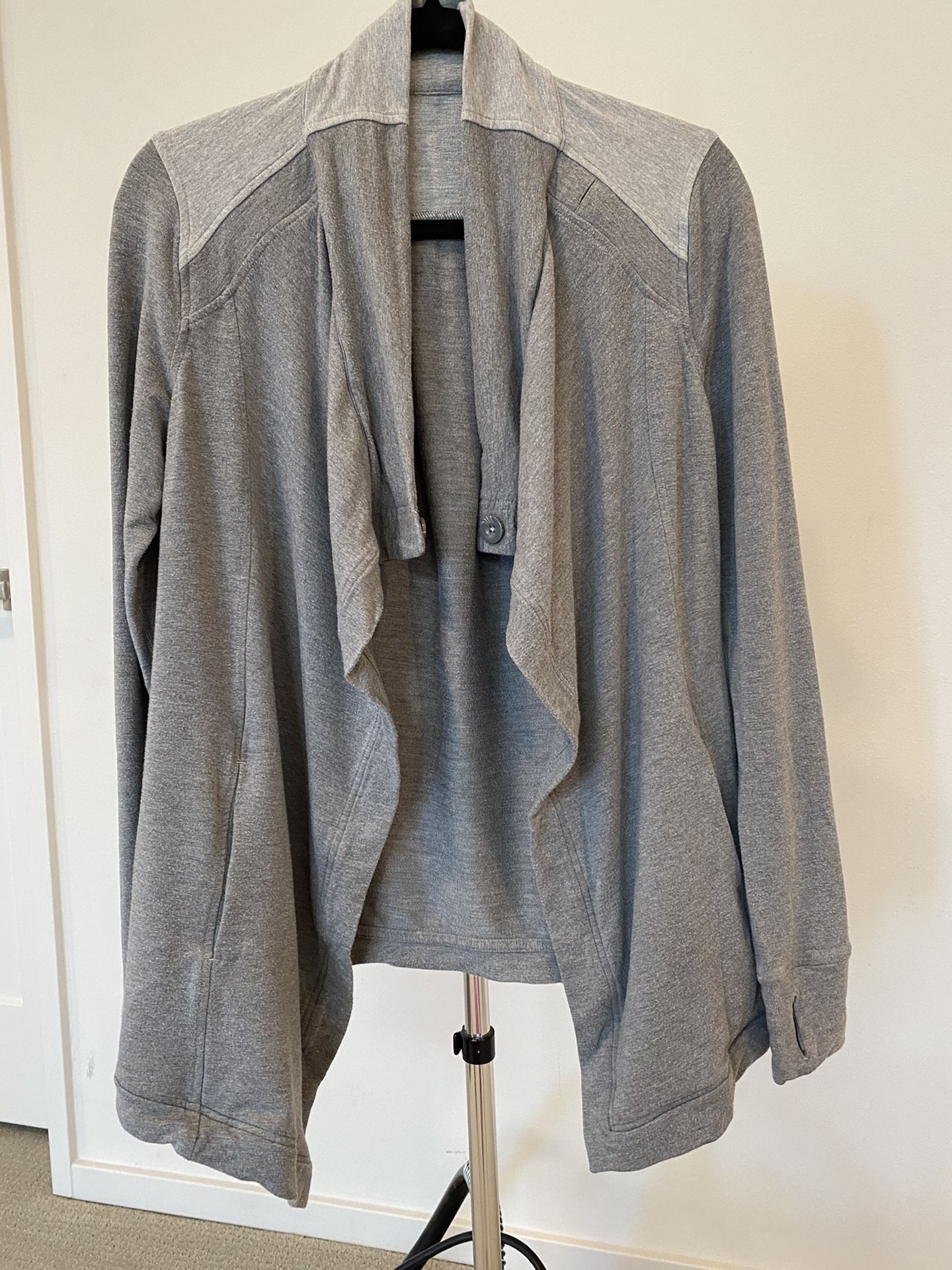 Lululemon Gray Wrap Sweater - Small