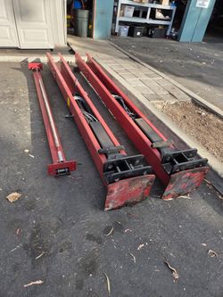Challenger E10 10,000 lb 2-Post Lift