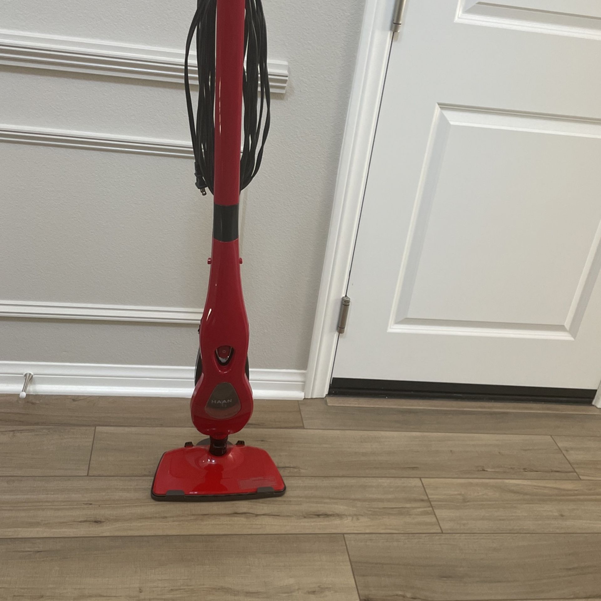 Floor Steamer