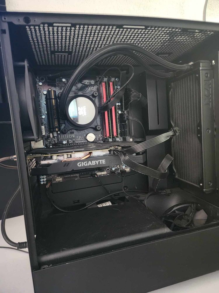 Gaming PC Intel I5, Nvidia 1660