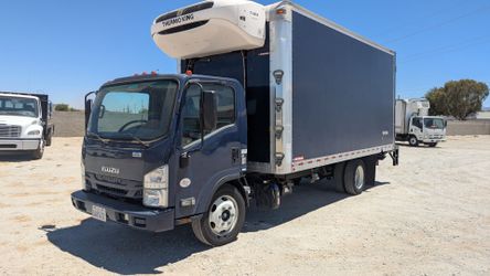 2019 Isuzu NQR reefer 18'