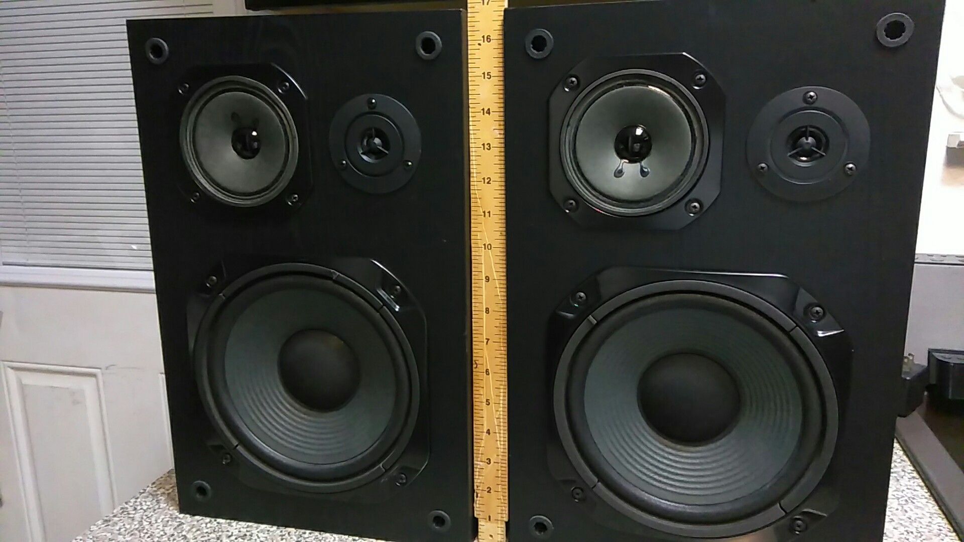OPTIMUS STS 100 SPEAKERS 1 PAIR