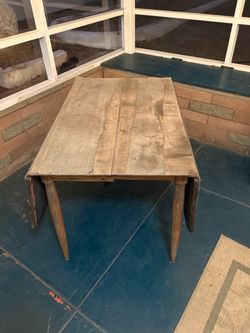 Dining table 60x42 when open
