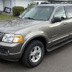 2002 Ford Explorer