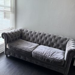 Gray Couch – Great Condition