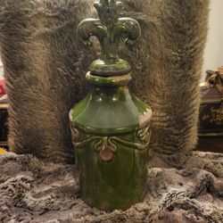 Decorations Different Prices 