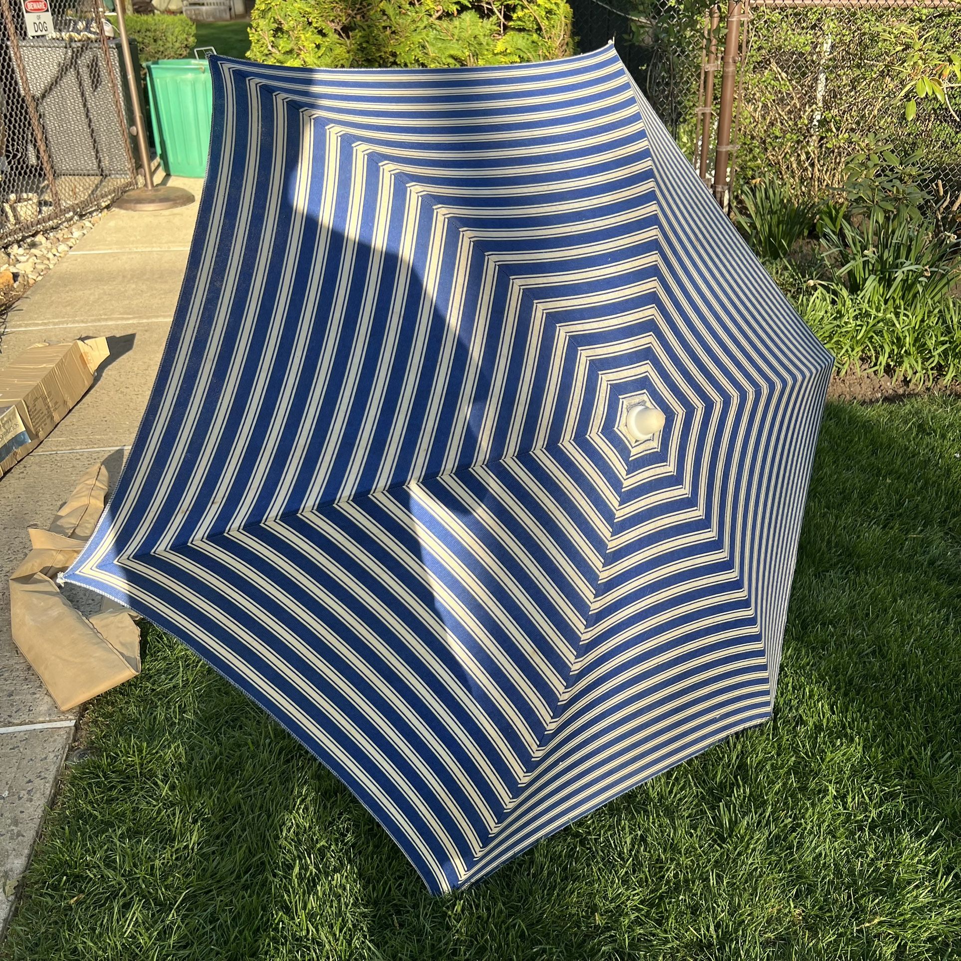 Beach Umbrella 