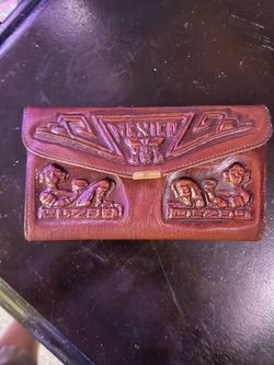 Leather wallet hand made in Mexico