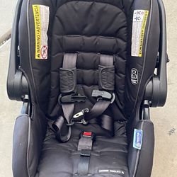 Graco Snuggleride Stroller With Car Seat And Base