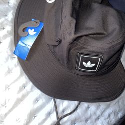 Adidas Bucket Hat