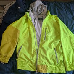 Men’s Nike Snowboarding Jacket XL Neon Yellow– Like New 