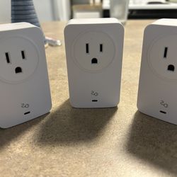 Smart Plugs