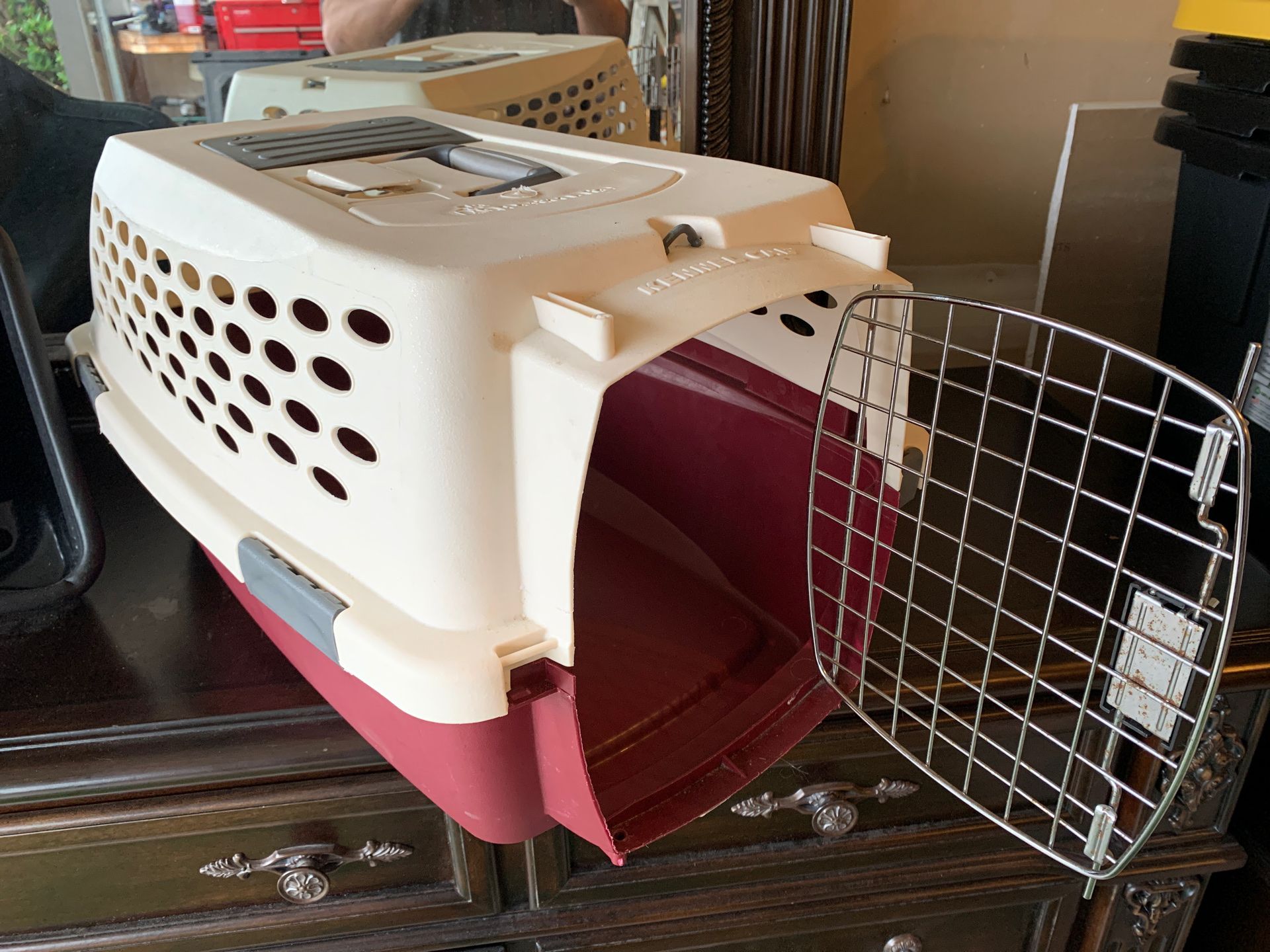 Dog or Cat Kennel