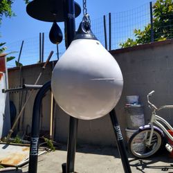 Brand NEW 120LB AQUABAG (FREE CHAIN)