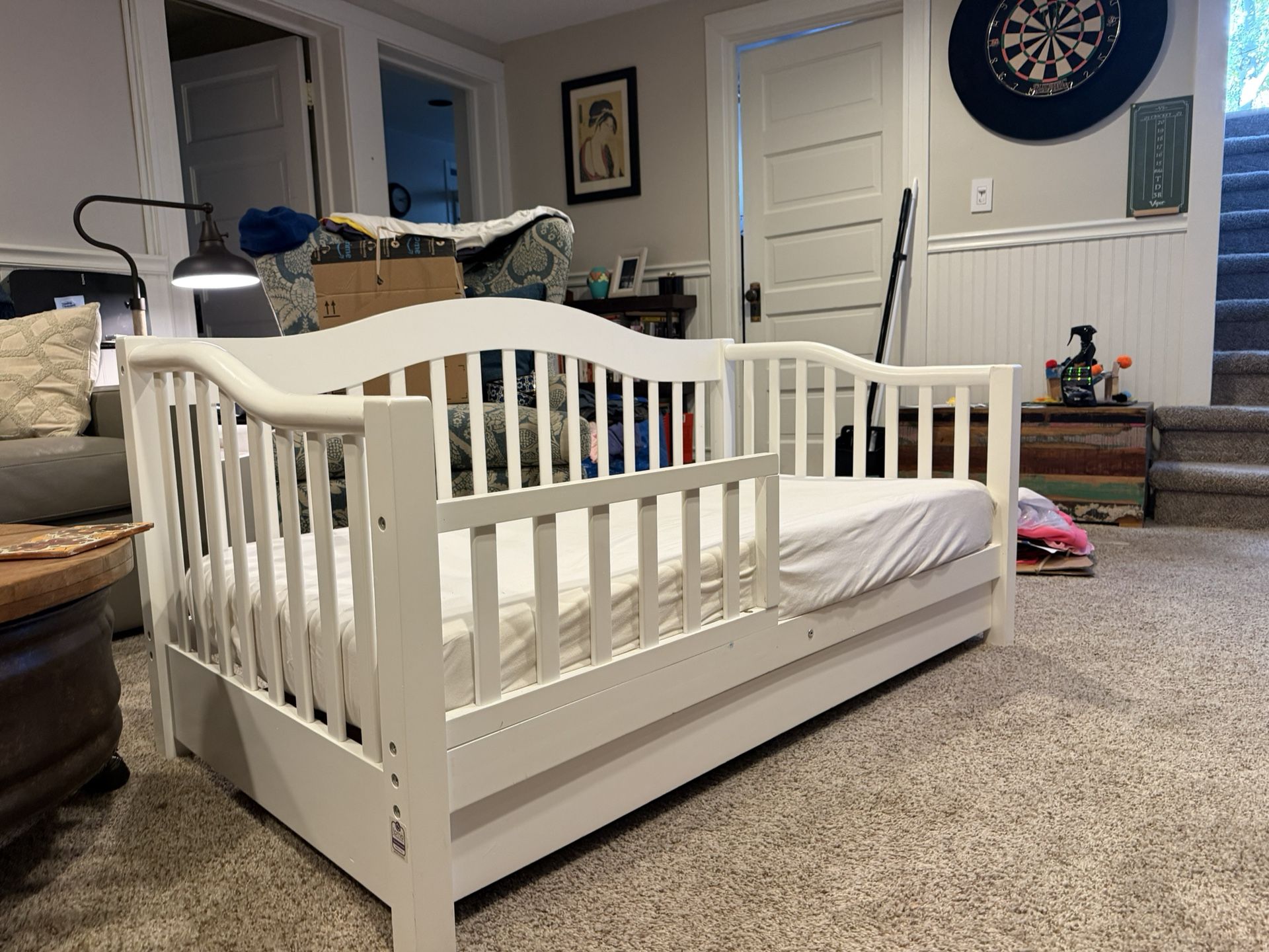 Crib With Storage